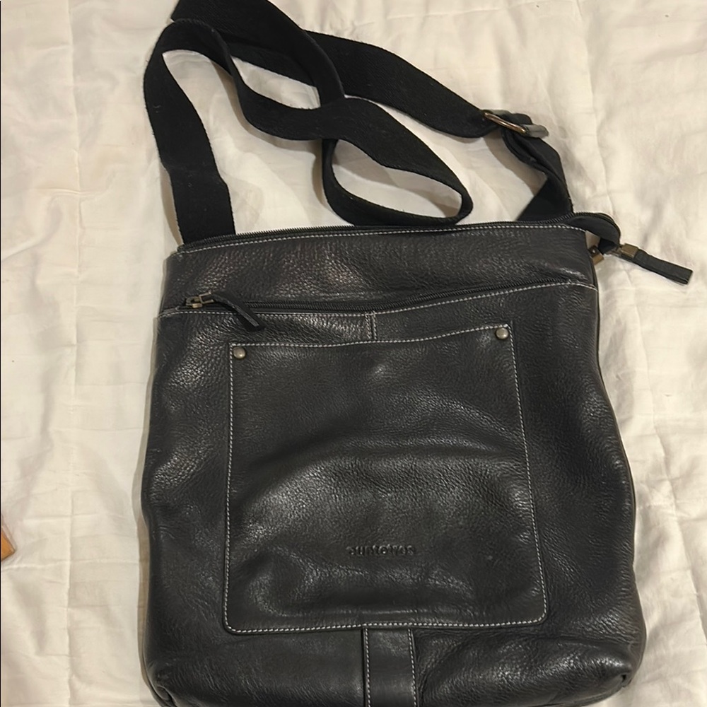 Chic Black Leather Crossbody Bag